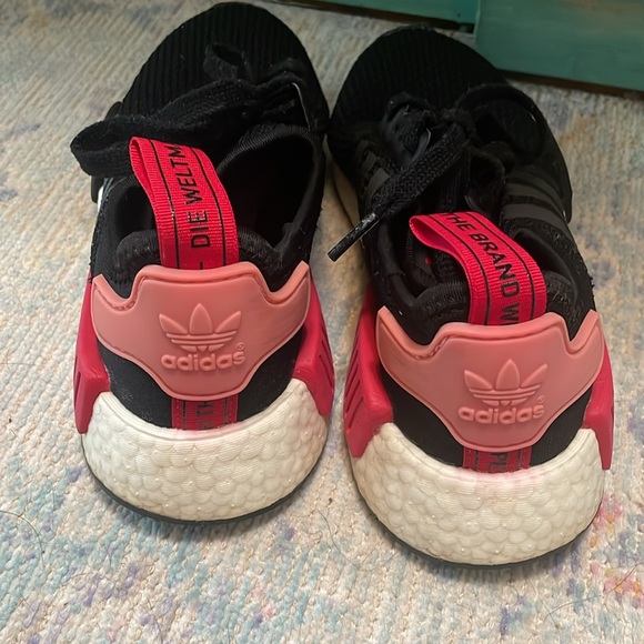 ADIDAS NMD_R1 'Core Black Tactile Rose' Running Shoes Size 5.5 - Picture 3 of 11